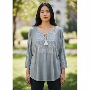 Lucky Brand Women's Embroidered Light Gray Boho Peasant Style Blouse